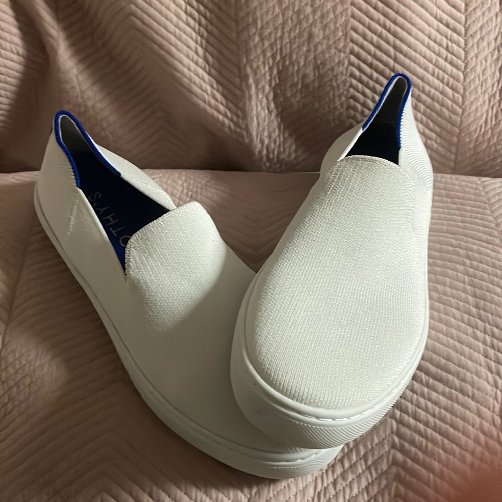Brand new!!! Rothy’s never worn!!
